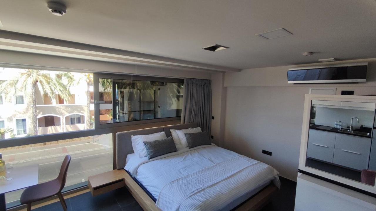Agia Marina Summertime Signature Suites מראה חיצוני תמונה