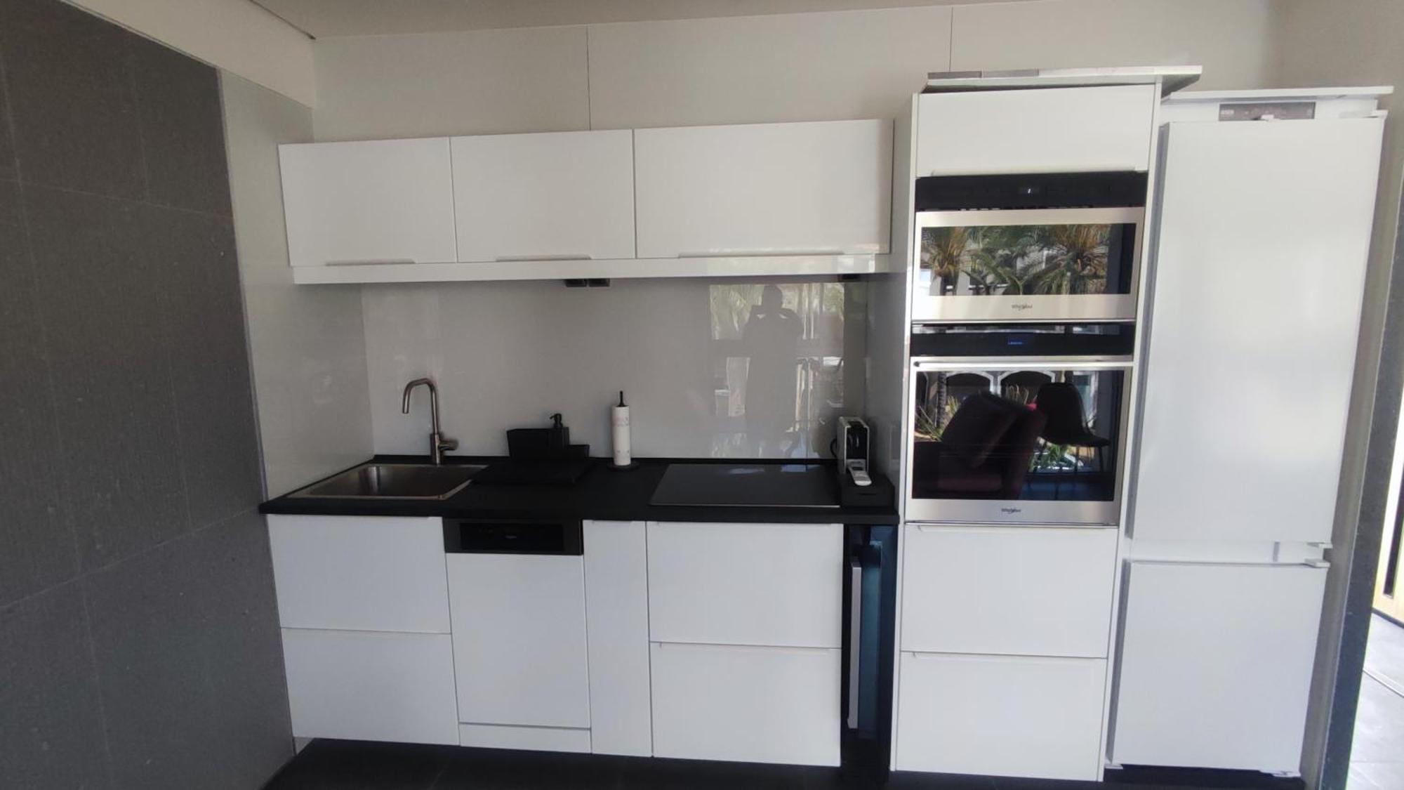 Agia Marina Summertime Signature Suites מראה חיצוני תמונה